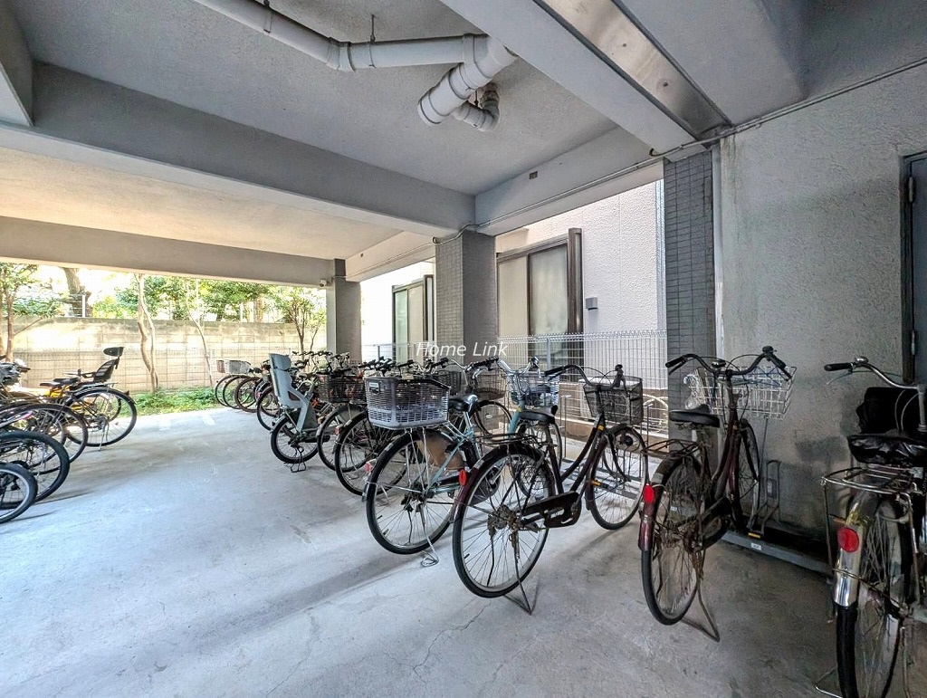 メセーヌ　駐輪場